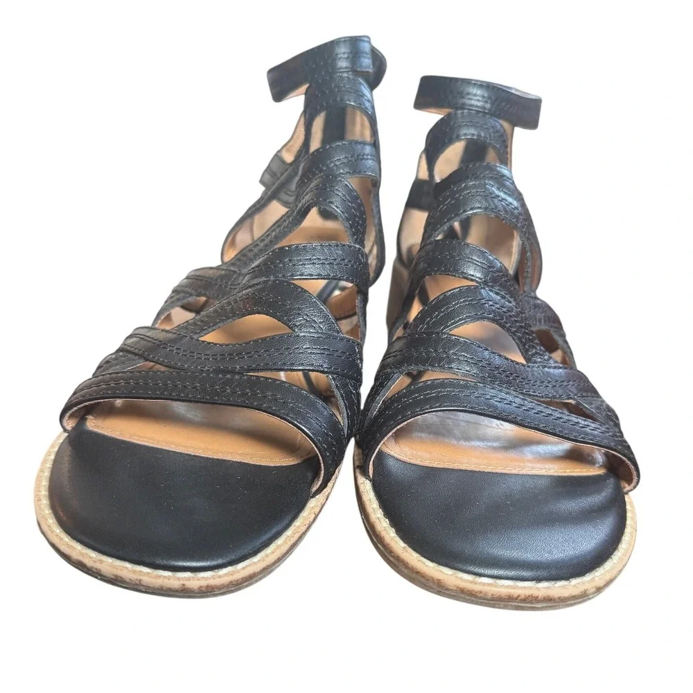 Comfortiva Womens Fayth Black Leather Strappy Gladiator Block Heel Sandals 8